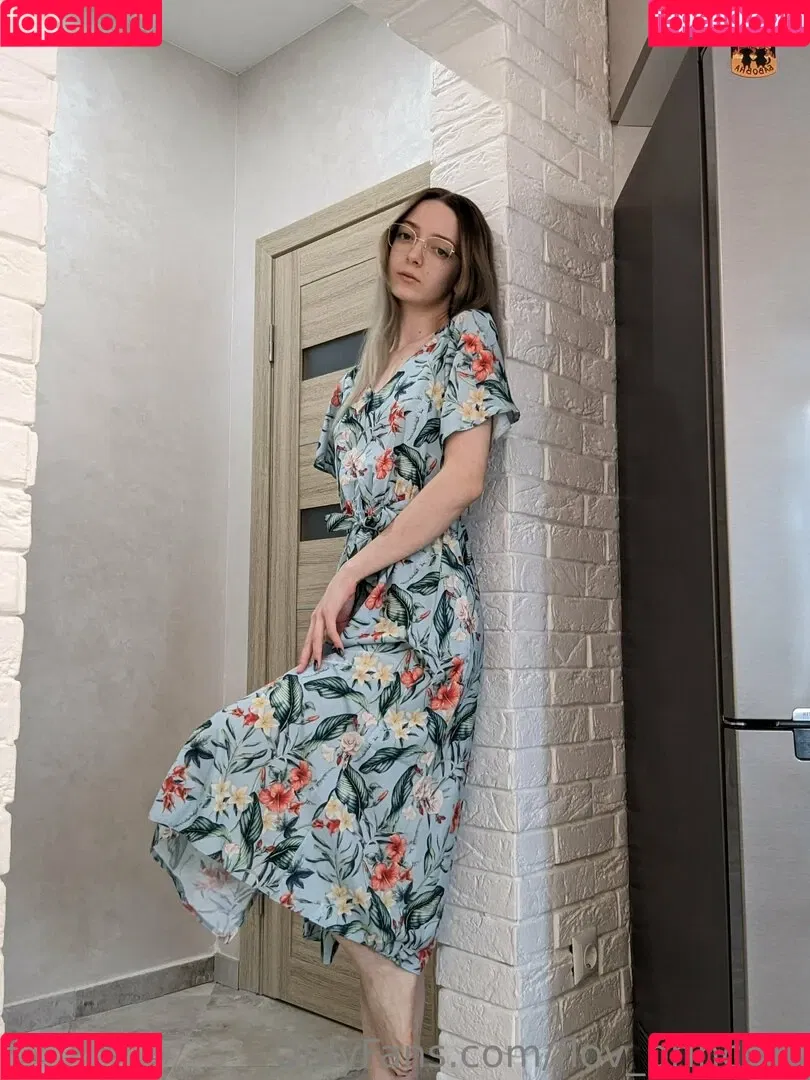 flo.imvu / flov_princess Onlyfans Photo Gallery 