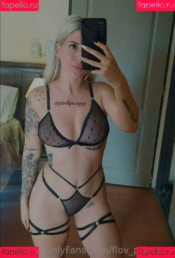 flo.imvu / flov_princess Onlyfans Photo Gallery 