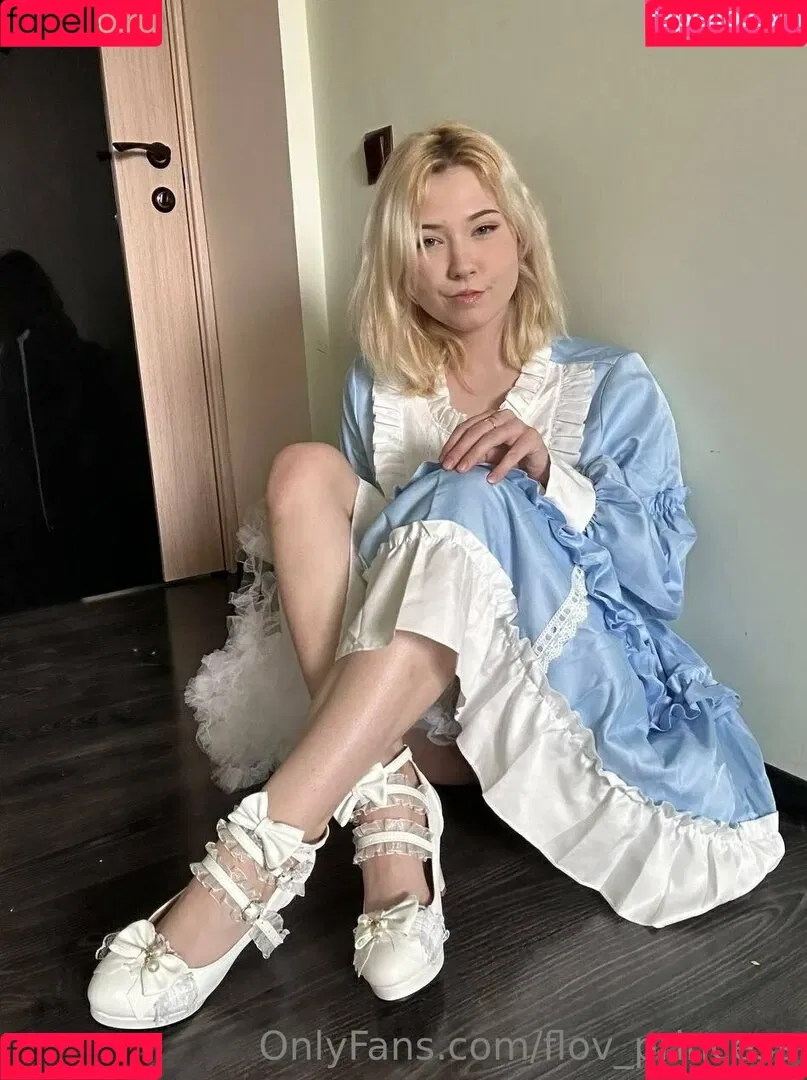 flo.imvu / flov_princess Onlyfans Photo Gallery 