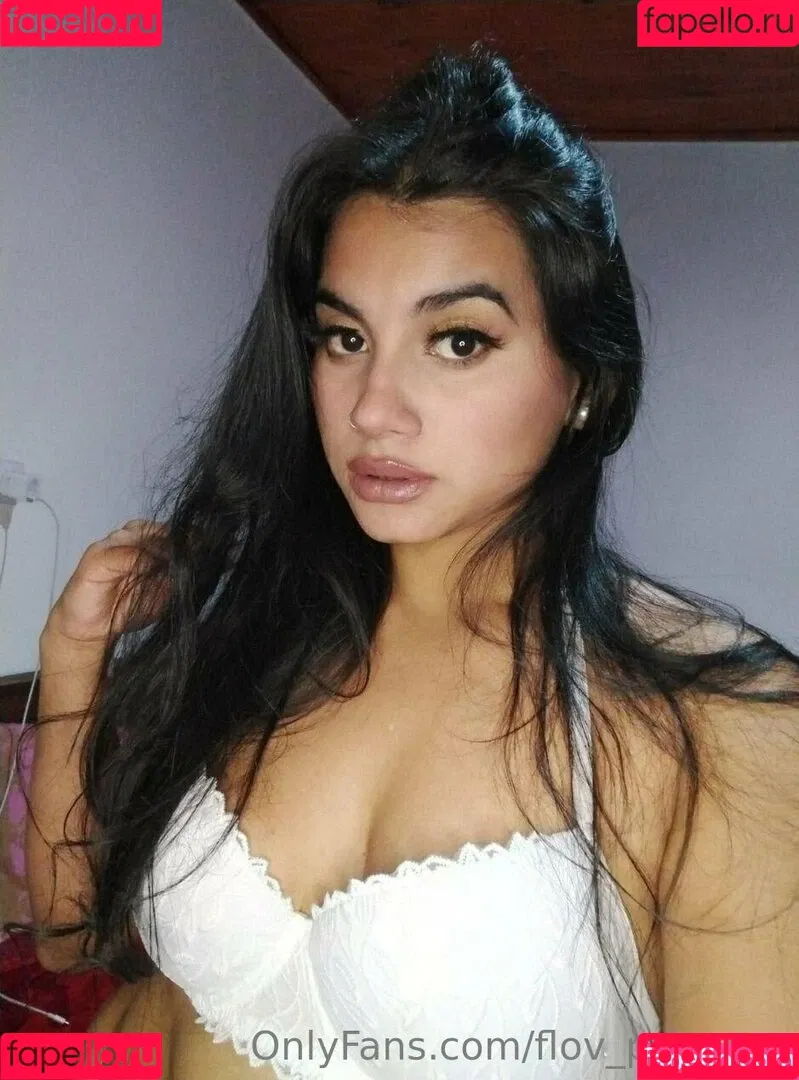 flo.imvu / flov_princess Onlyfans Photo Gallery 