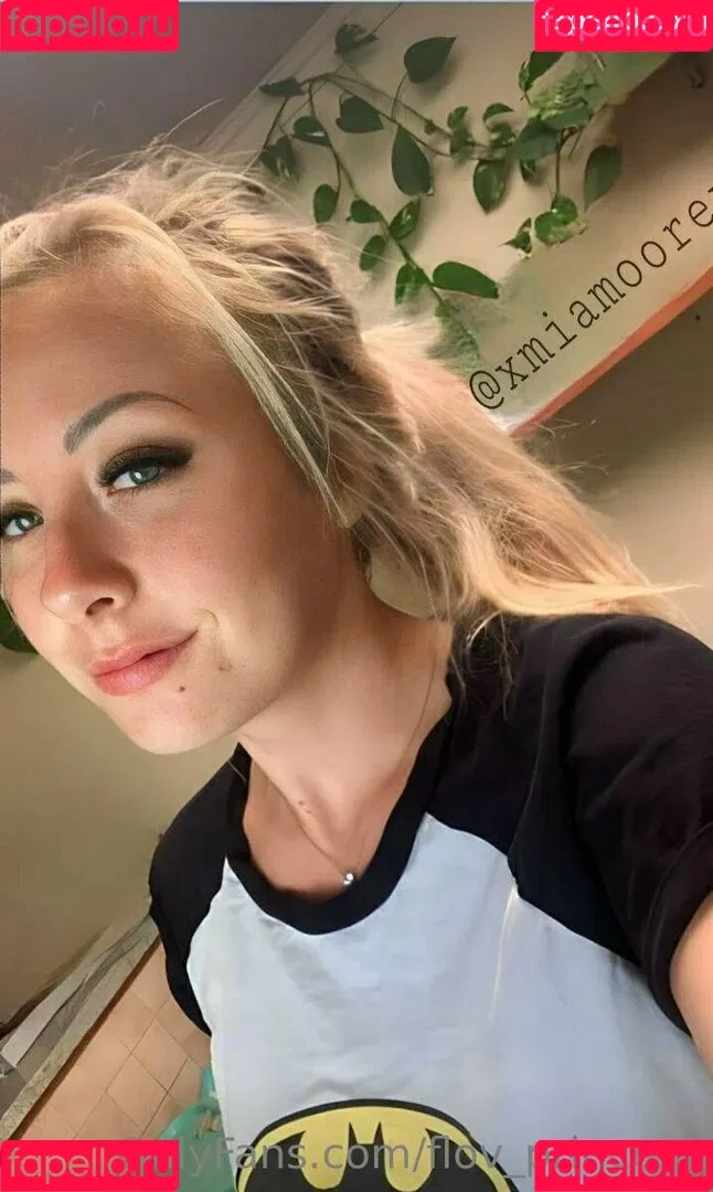 flo.imvu / flov_princess Onlyfans Photo Gallery 