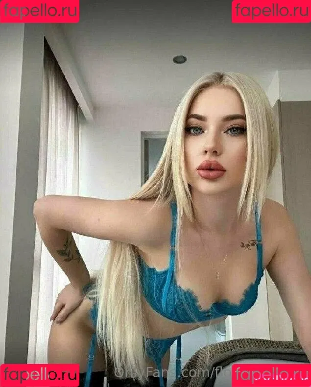 flo.imvu / flov_princess Onlyfans Photo Gallery 