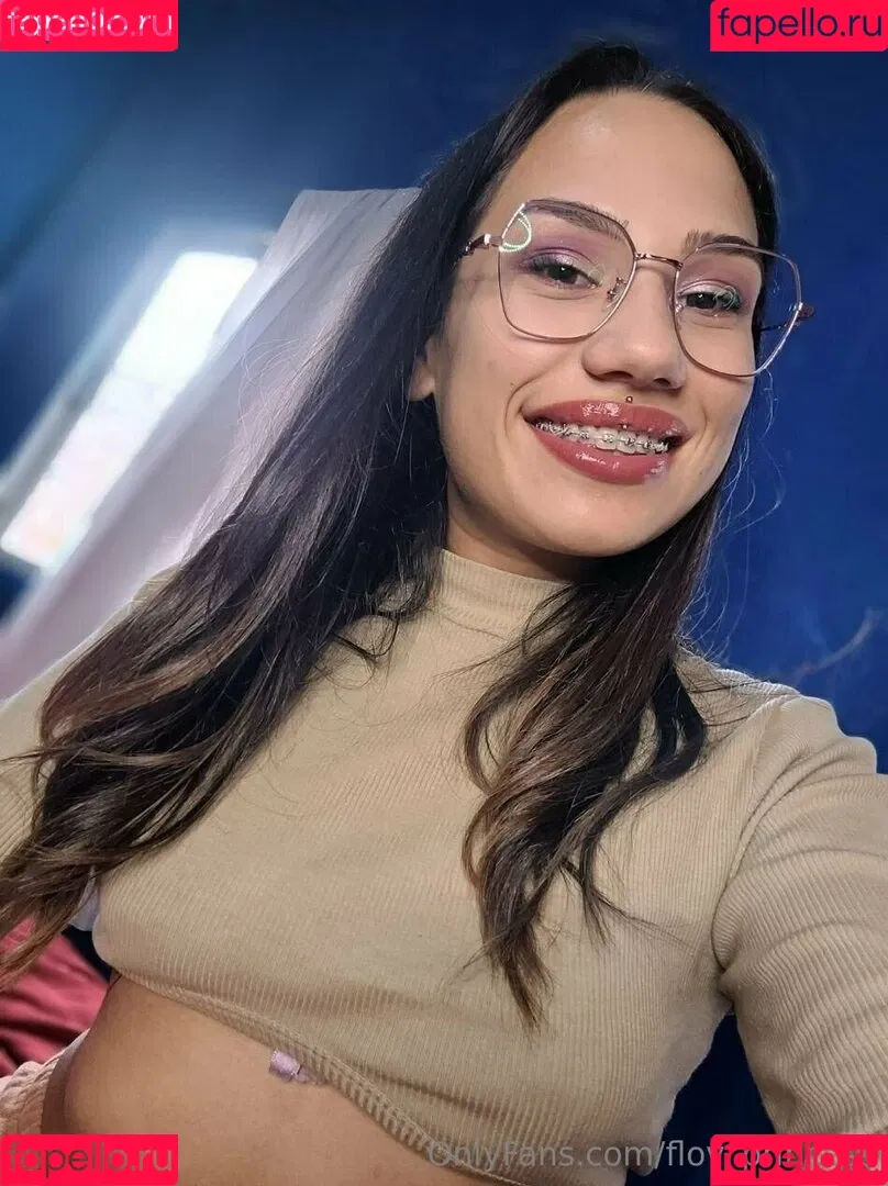 flo.imvu / flov_princess Onlyfans Photo Gallery 