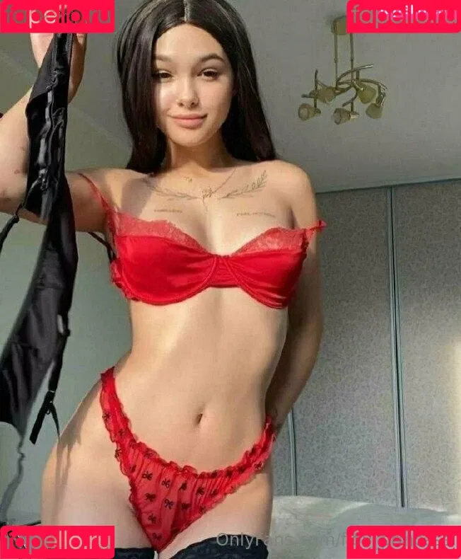flo.imvu / flov_princess Onlyfans Photo Gallery 