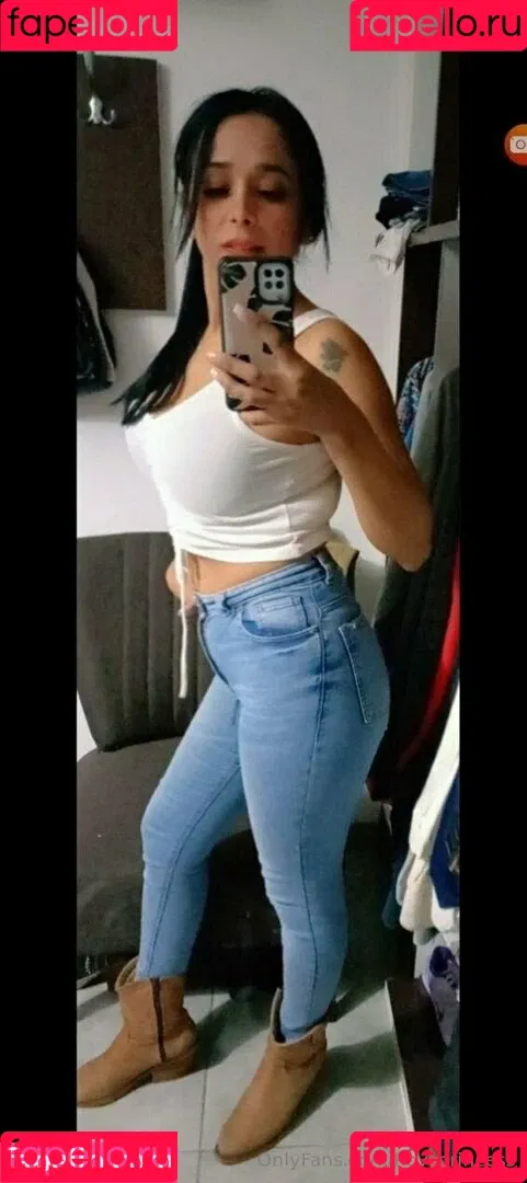 flo.imvu / flov_princess Onlyfans Photo Gallery 