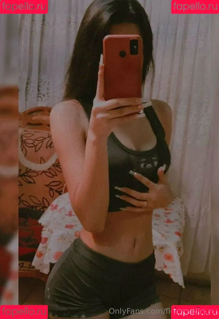 flo.imvu / flov_princess Onlyfans Photo Gallery 