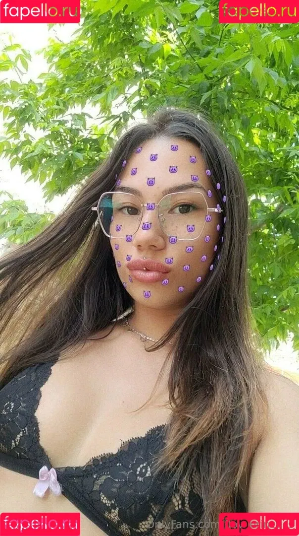 flo.imvu / flov_princess Onlyfans Photo Gallery 