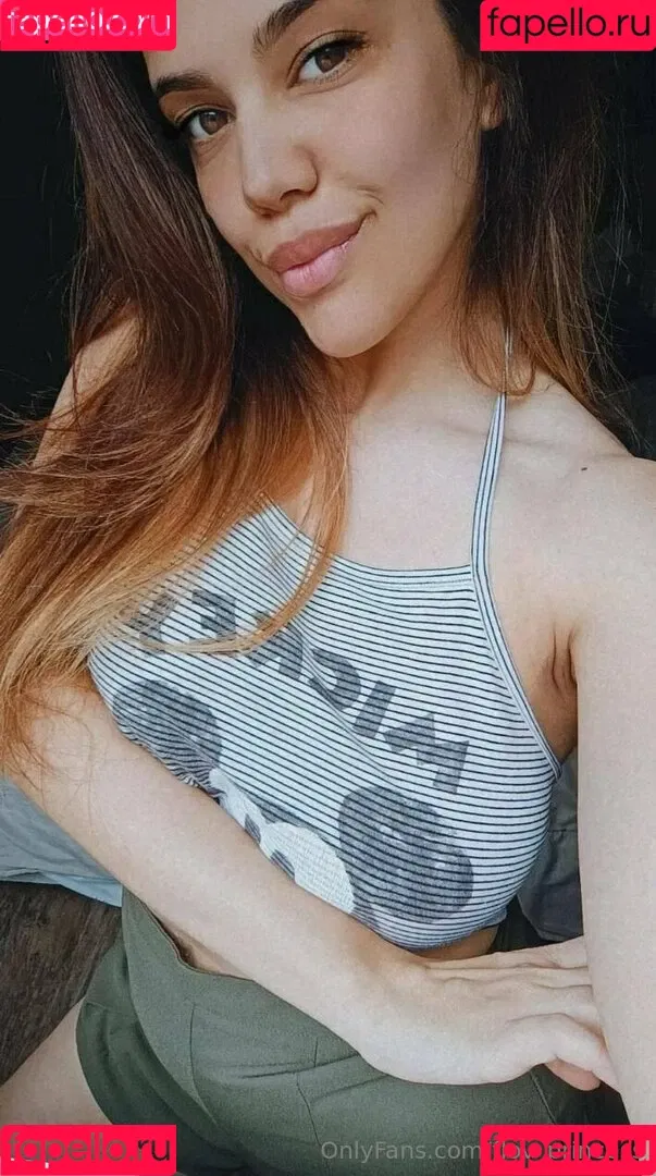 flo.imvu / flov_princess Onlyfans Photo Gallery 