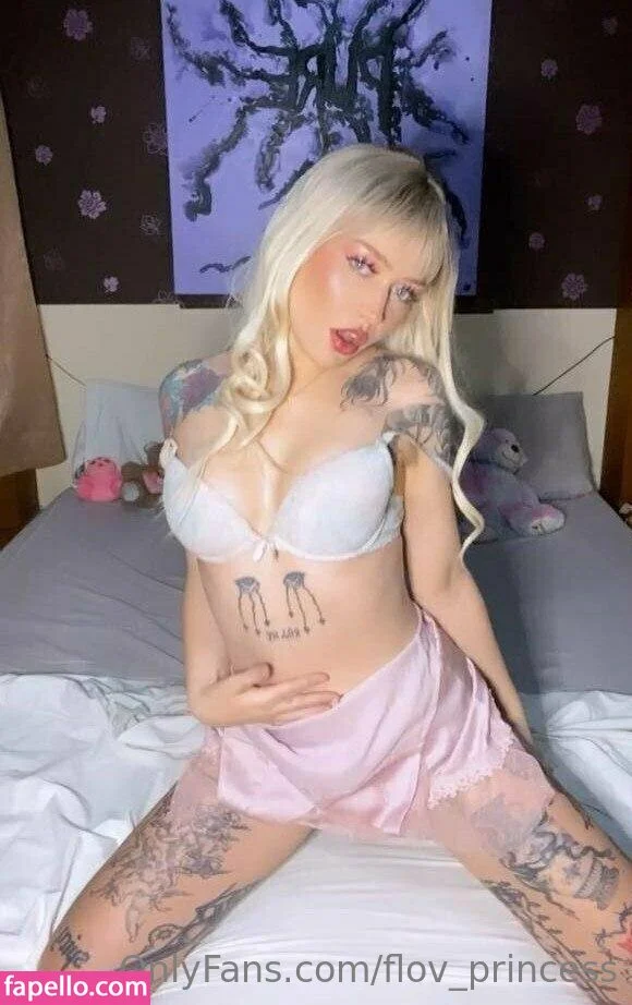 flo.imvu / flov_princess Onlyfans Photo Gallery 