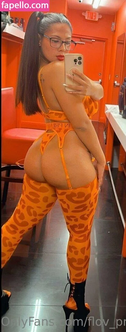 flo.imvu / flov_princess Onlyfans Photo Gallery 
