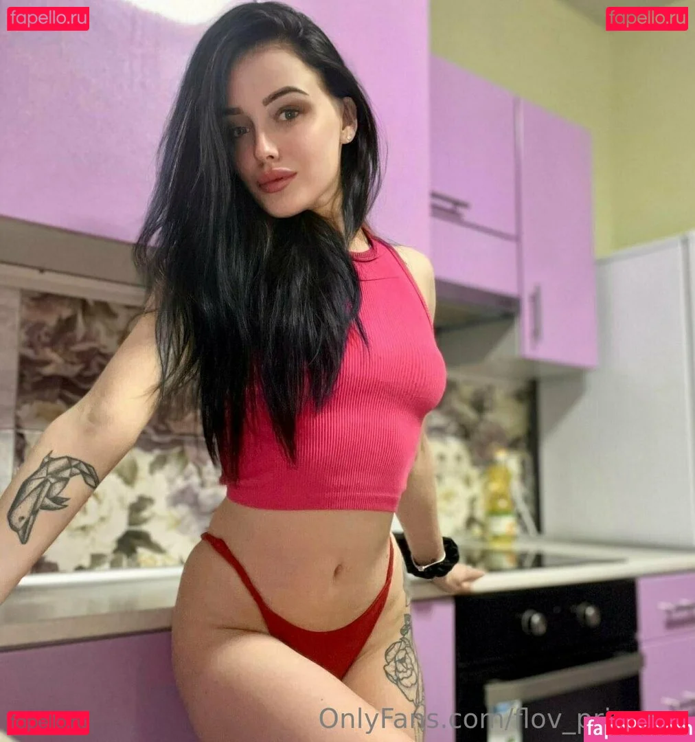 flo.imvu / flov_princess Onlyfans Photo Gallery 