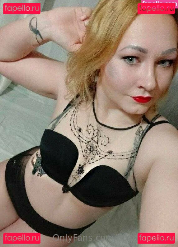 flo.imvu / flov_princess Onlyfans Photo Gallery 