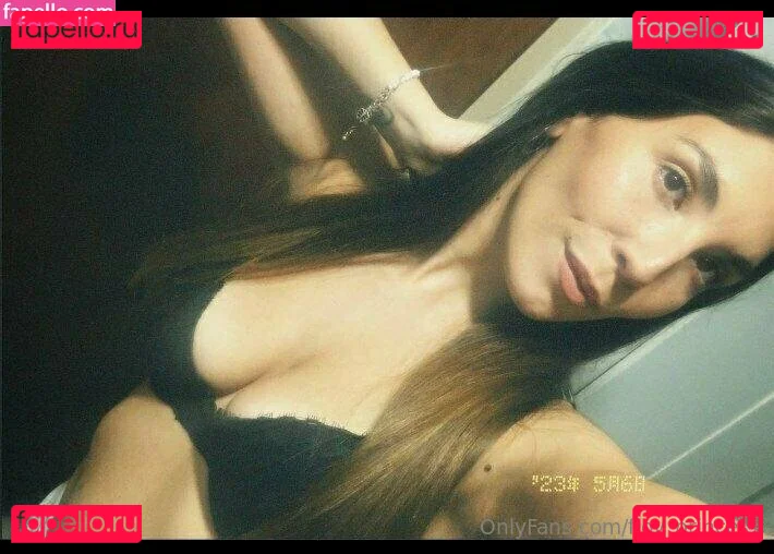 flo.imvu / flov_princess Onlyfans Photo Gallery 