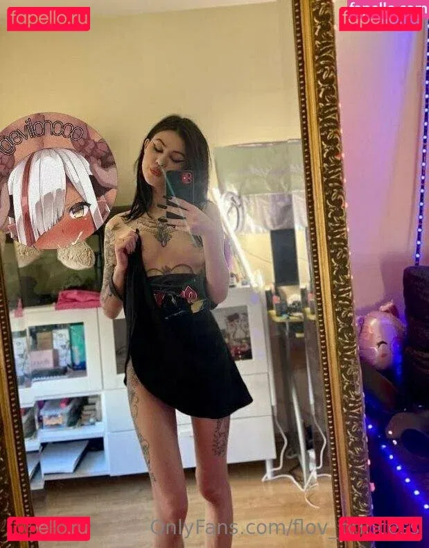 flo.imvu / flov_princess Onlyfans Photo Gallery 