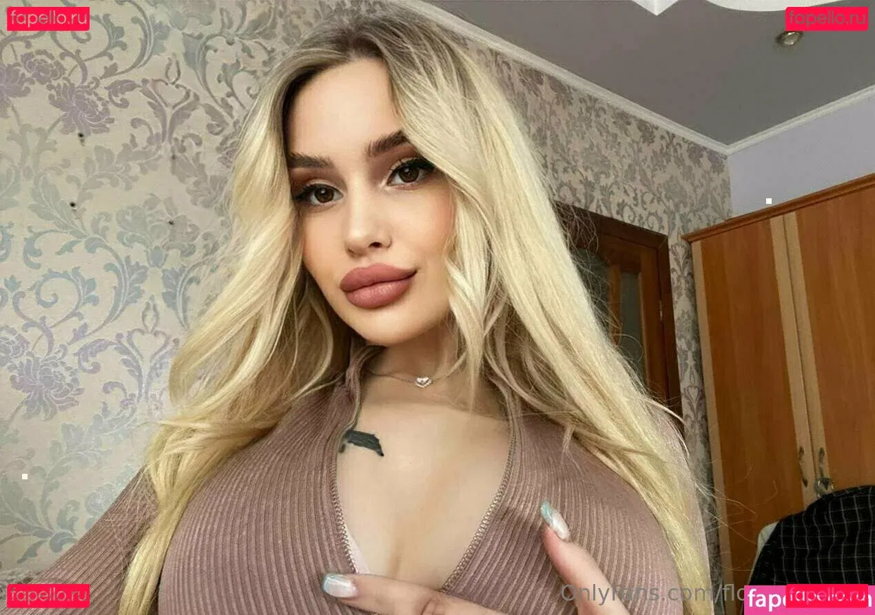flo.imvu / flov_princess Onlyfans Photo Gallery 