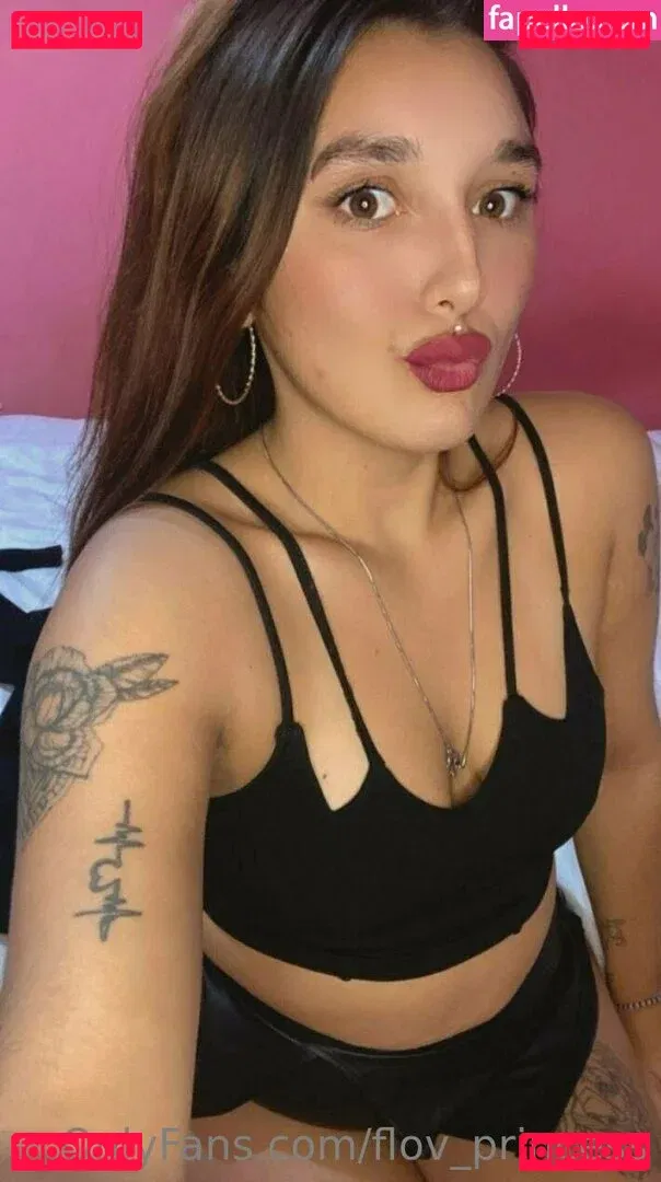 flo.imvu / flov_princess Onlyfans Photo Gallery 
