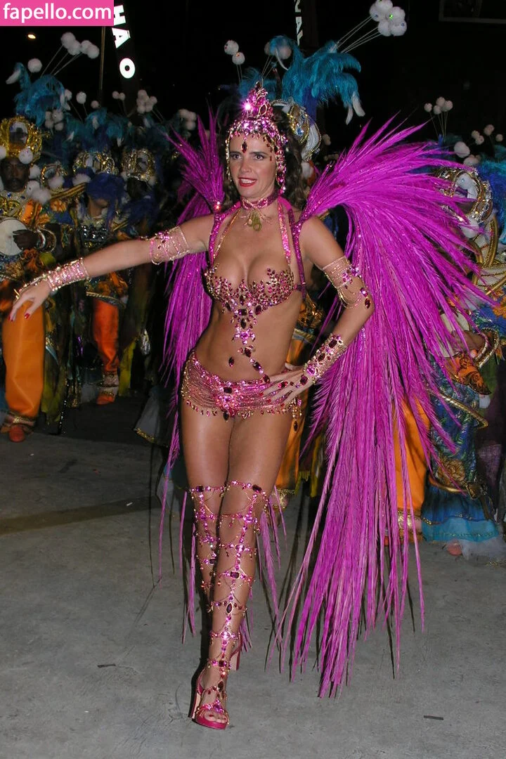 Luma De Oliveira / lumadeoliveiraoficial Onlyfans Photo Gallery 