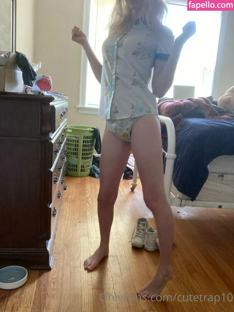 cutetrap10 / trap_x10 Onlyfans Photo Gallery 