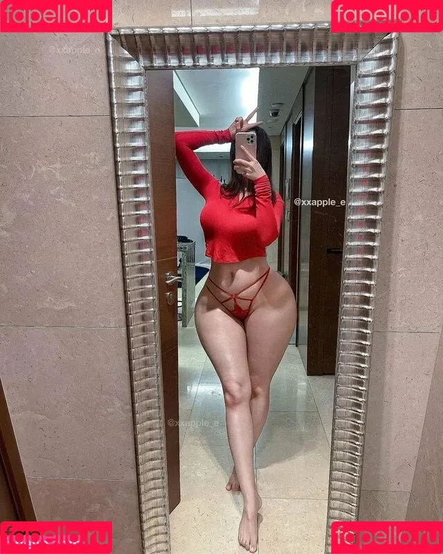 xxapple / xxapple_e Onlyfans Photo Gallery 