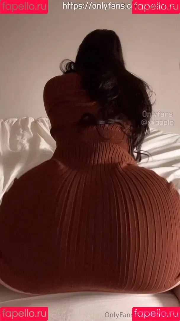 xxapple / xxapple_e Onlyfans Photo Gallery 