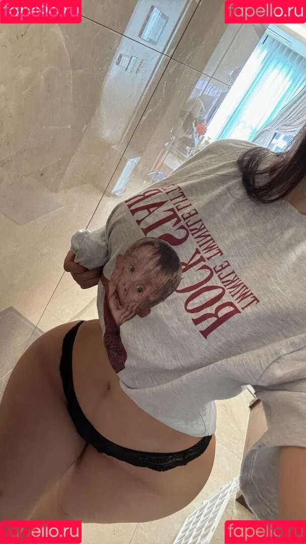 xxapple / xxapple_e Onlyfans Photo Gallery 