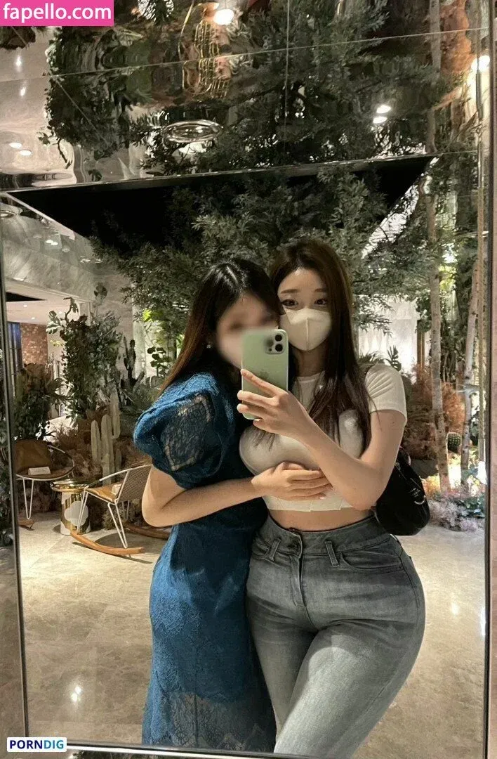 xxapple / xxapple_e Onlyfans Photo Gallery 