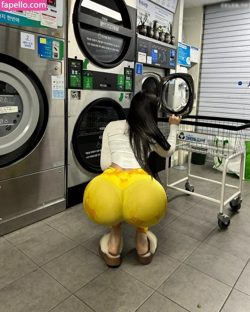 xxapple / xxapple_e Onlyfans Photo Gallery 