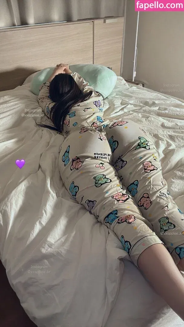 xxapple / xxapple_e Onlyfans Photo Gallery 