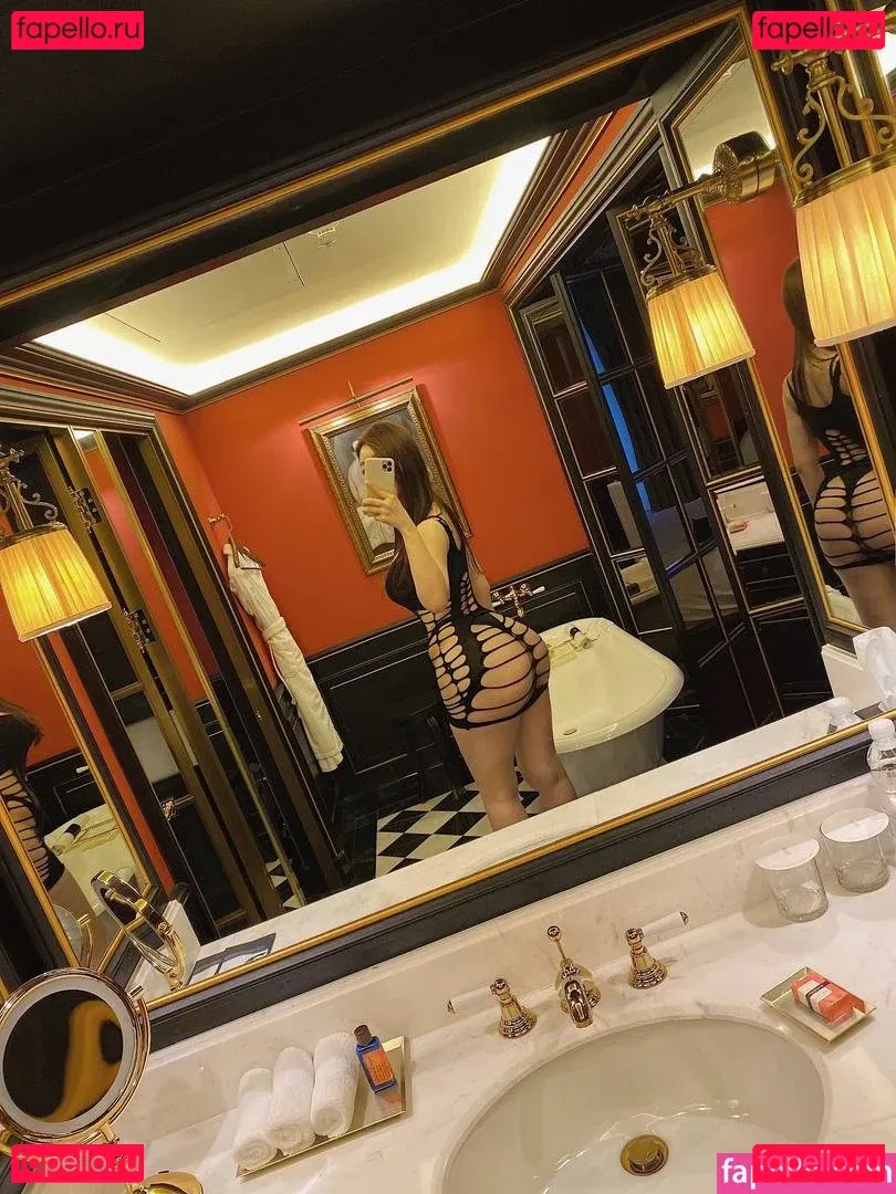 xxapple / xxapple_e Onlyfans Photo Gallery 