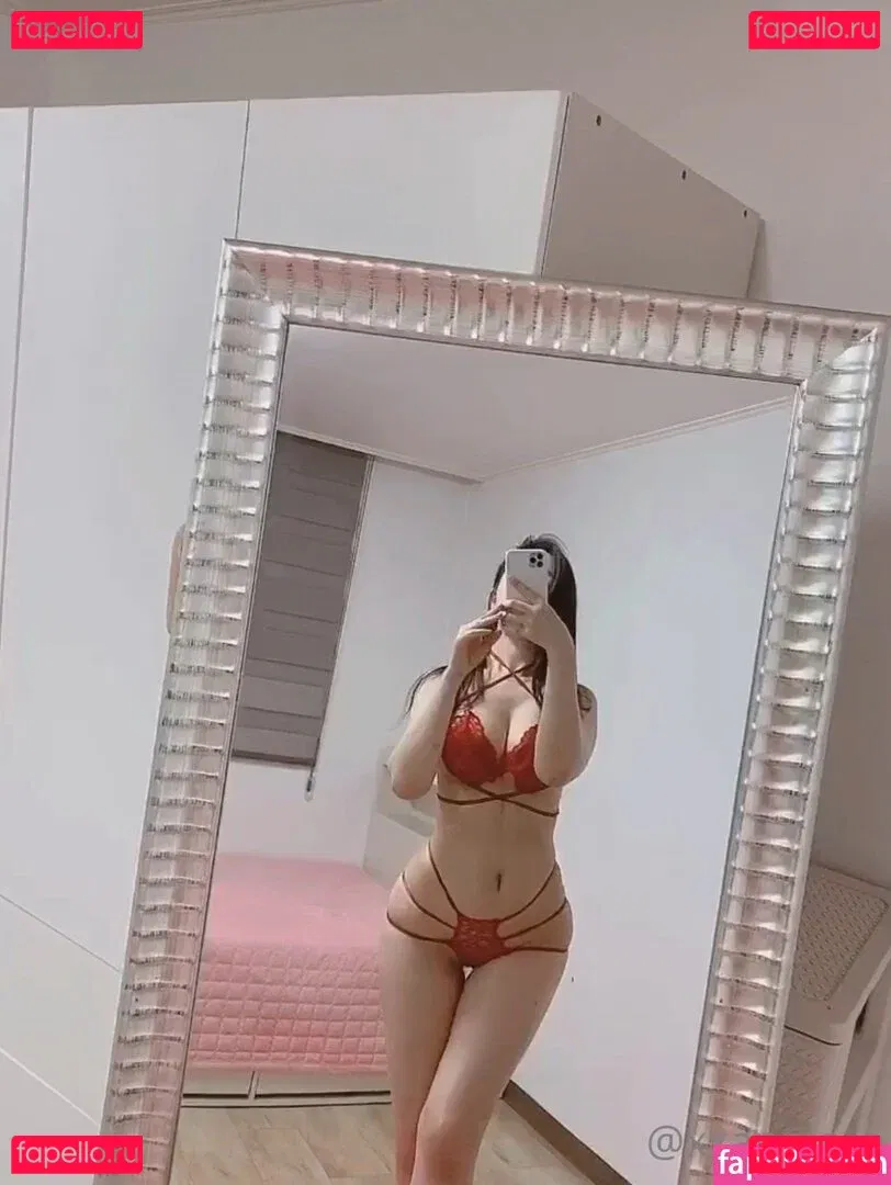 xxapple / xxapple_e Onlyfans Photo Gallery 