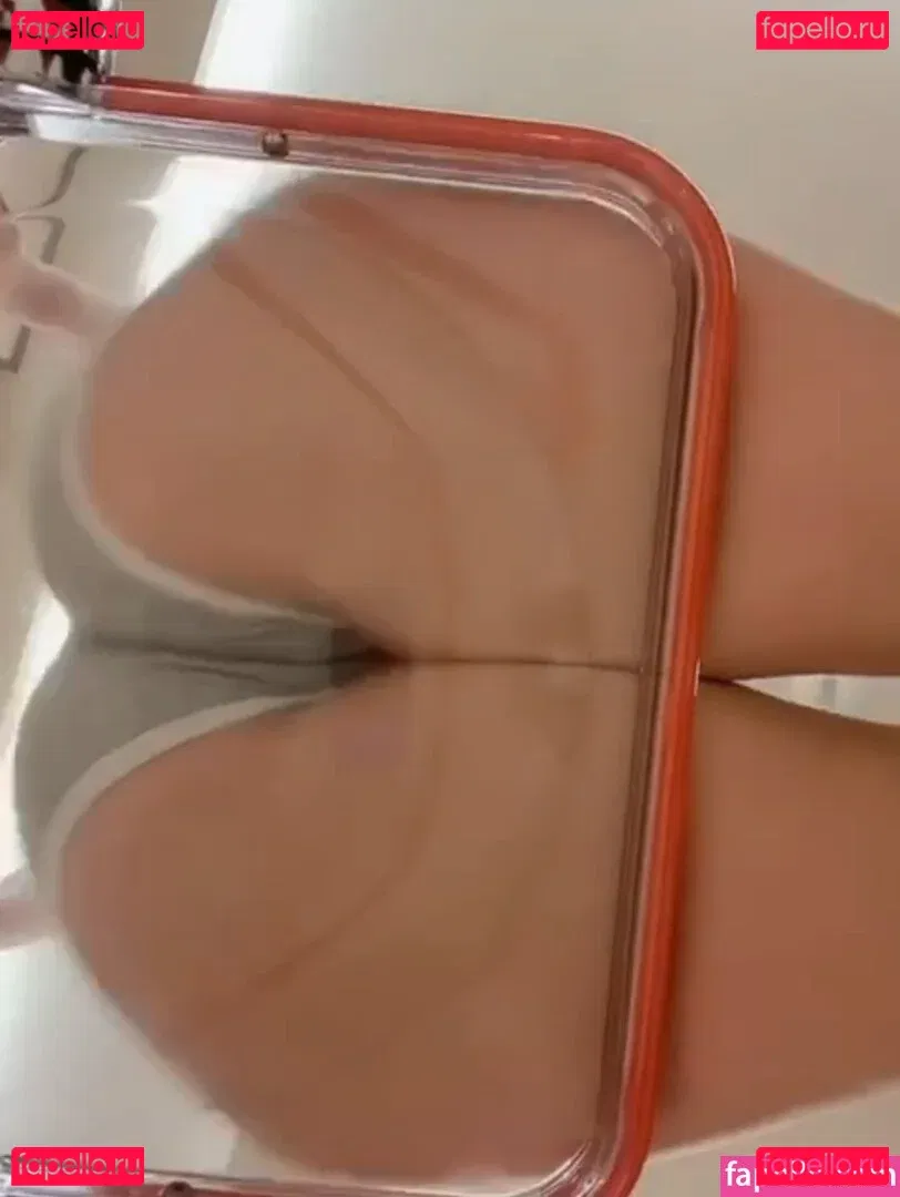 xxapple / xxapple_e Onlyfans Photo Gallery 