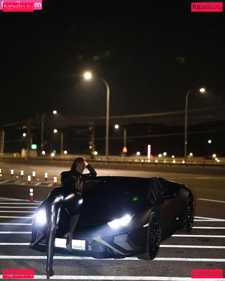 xxapple / xxapple_e Onlyfans Photo Gallery 