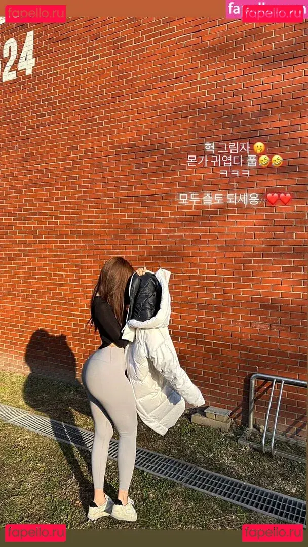 xxapple / xxapple_e Onlyfans Photo Gallery 