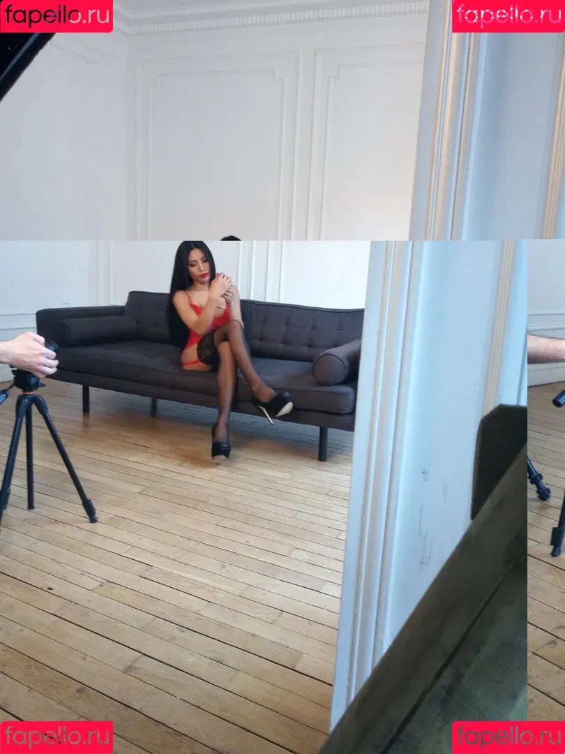 poopea / poopea.official Onlyfans Photo Gallery 