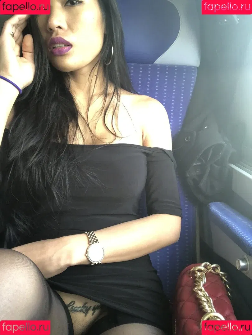 poopea / poopea.official Onlyfans Photo Gallery 
