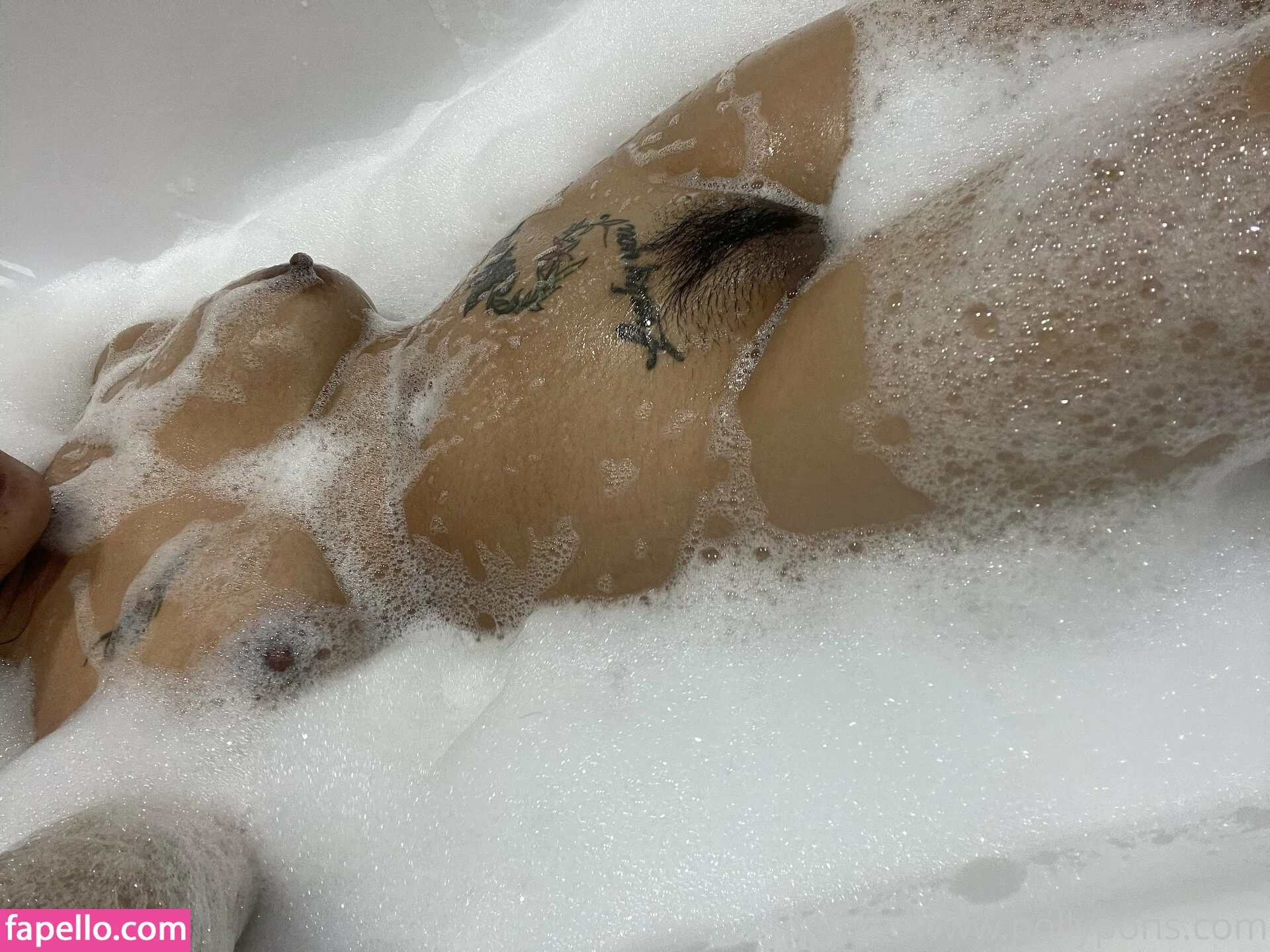 poopea / poopea.official Onlyfans Photo Gallery 