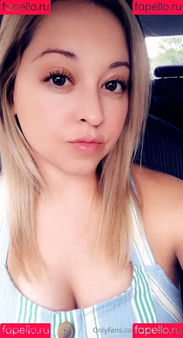 LoadsofLayla / loadsoflaila Onlyfans Photo Gallery 