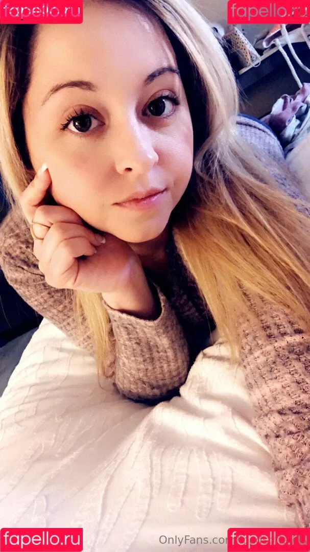 LoadsofLayla / loadsoflaila Onlyfans Photo Gallery 