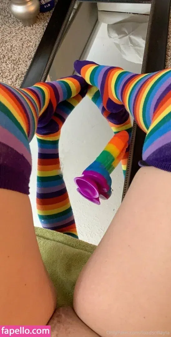 LoadsofLayla / loadsoflaila Onlyfans Photo Gallery 