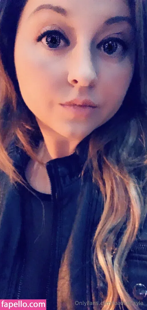 LoadsofLayla / loadsoflaila Onlyfans Photo Gallery 