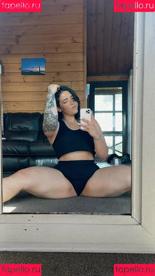 thickmamas22 / thickmaminz Onlyfans Photo Gallery 