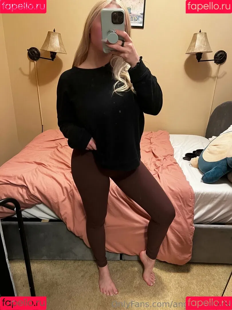 Chat / angelicfdoll / angelicfuckdoll Onlyfans Photo Gallery 