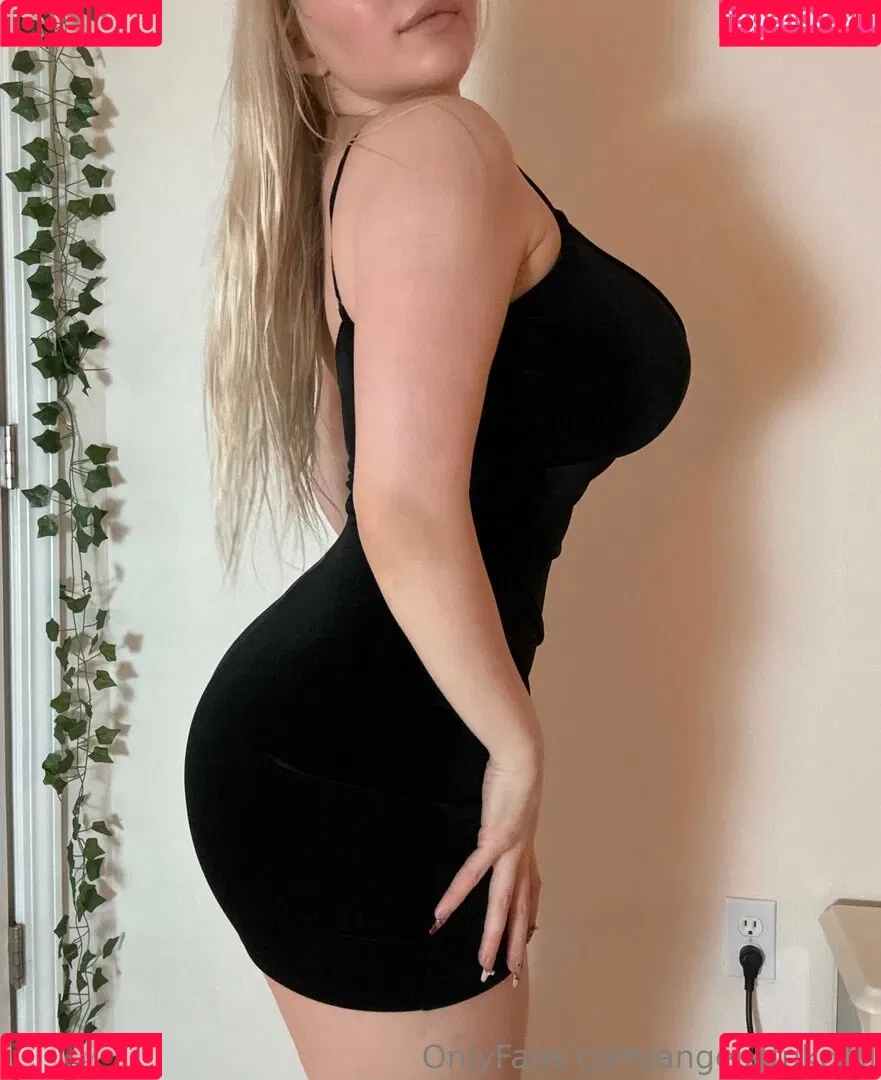 Chat / angelicfdoll / angelicfuckdoll Onlyfans Photo Gallery 