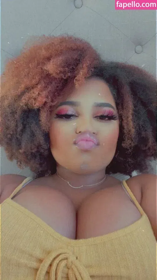 Nasty College Student / annathegem Onlyfans Photo Gallery 