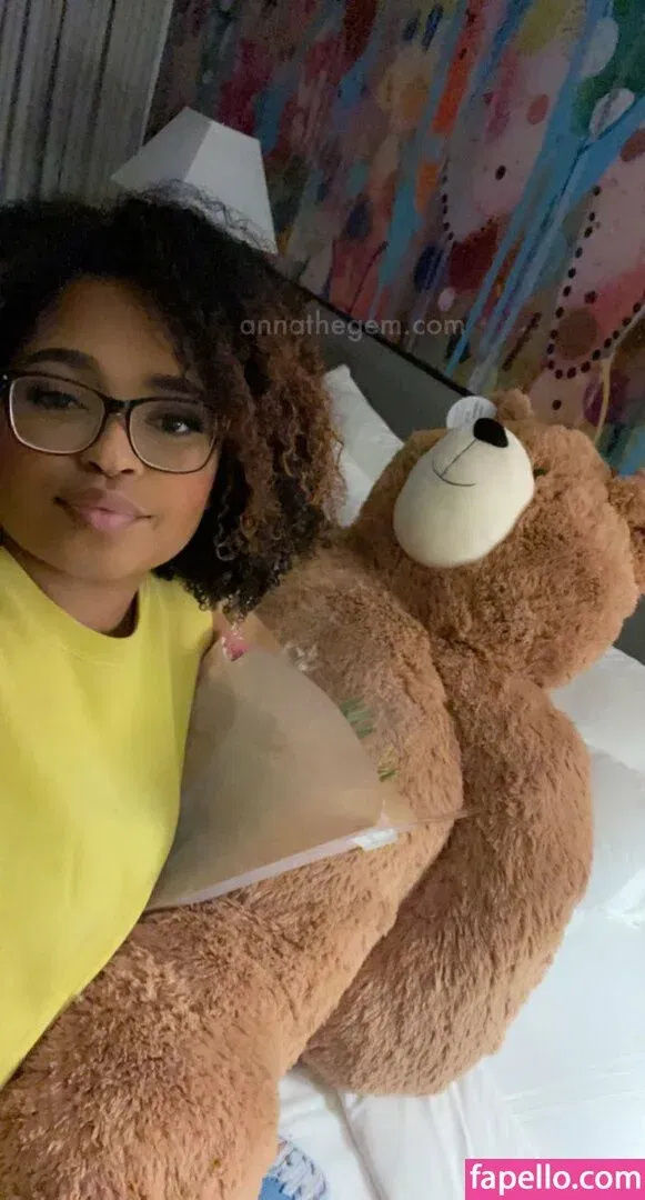 Nasty College Student / annathegem Onlyfans Photo Gallery 