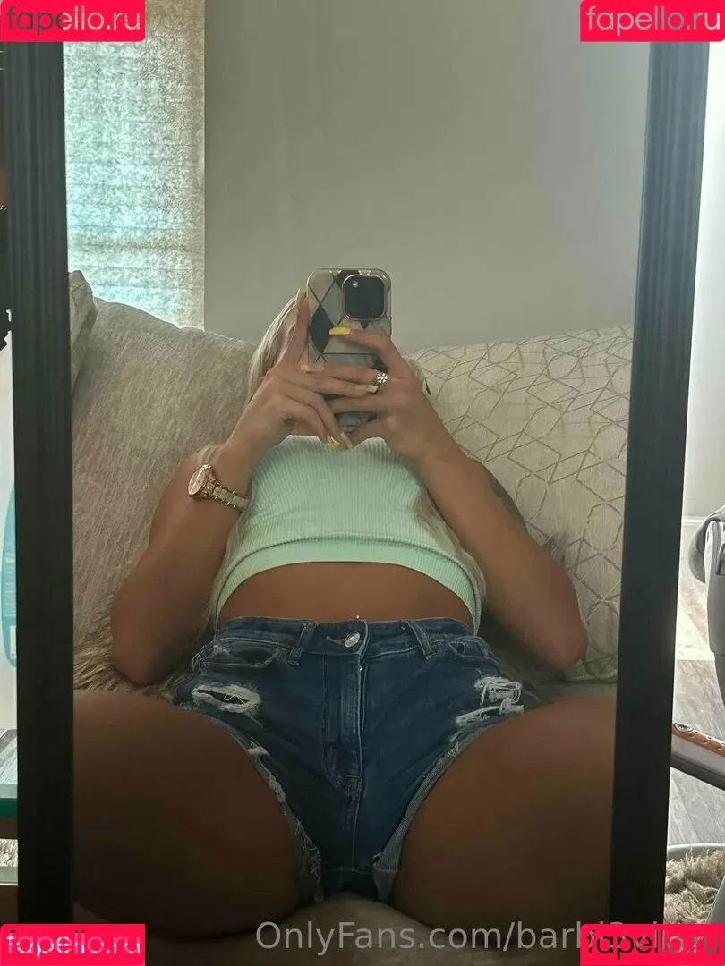 Barbie.x / unknownnbarbi3 Onlyfans Photo Gallery 