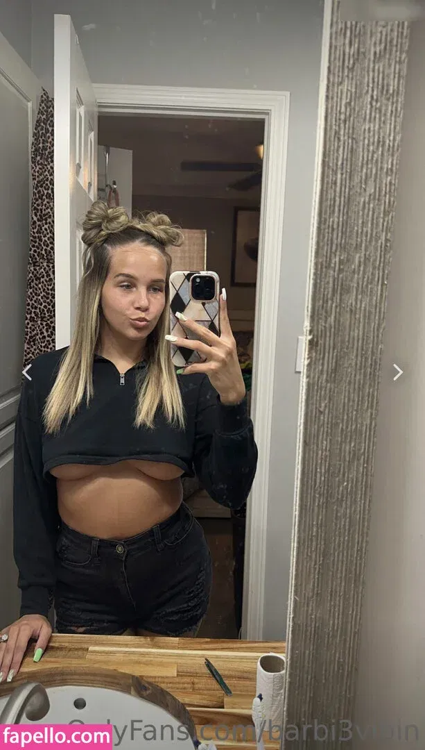 Barbie.x / unknownnbarbi3 Onlyfans Photo Gallery 