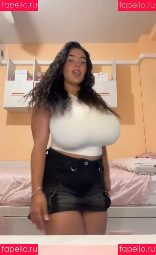 Anneris / __anneris__ Onlyfans Photo Gallery 