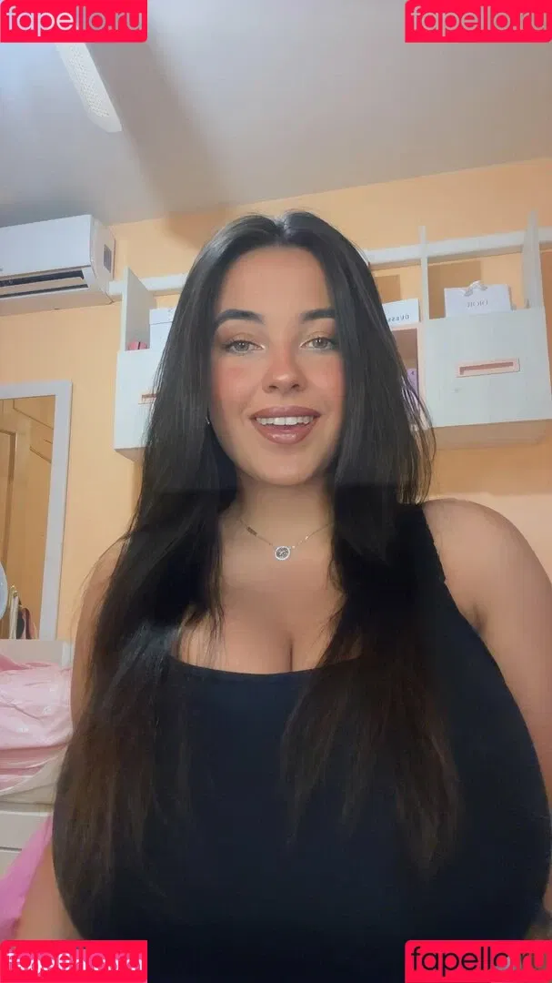 Anneris / __anneris__ Onlyfans Photo Gallery 