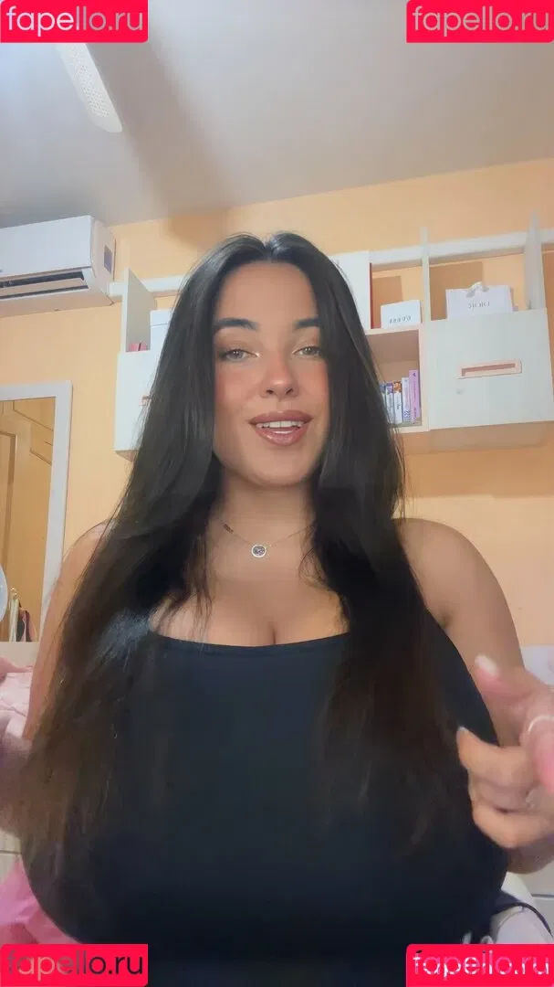 Anneris / __anneris__ Onlyfans Photo Gallery 